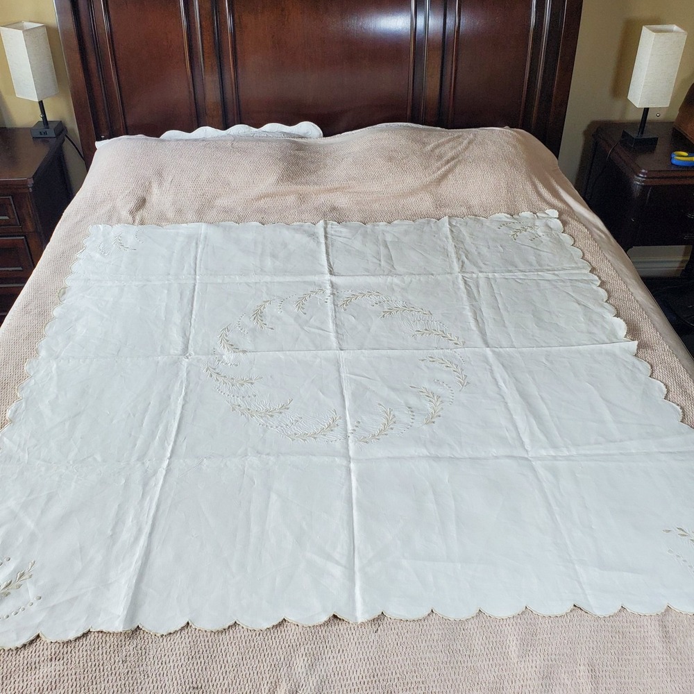 vtg cotton square tablecloth 50x49 Scalloped Rim Masjien Beige Embroidery